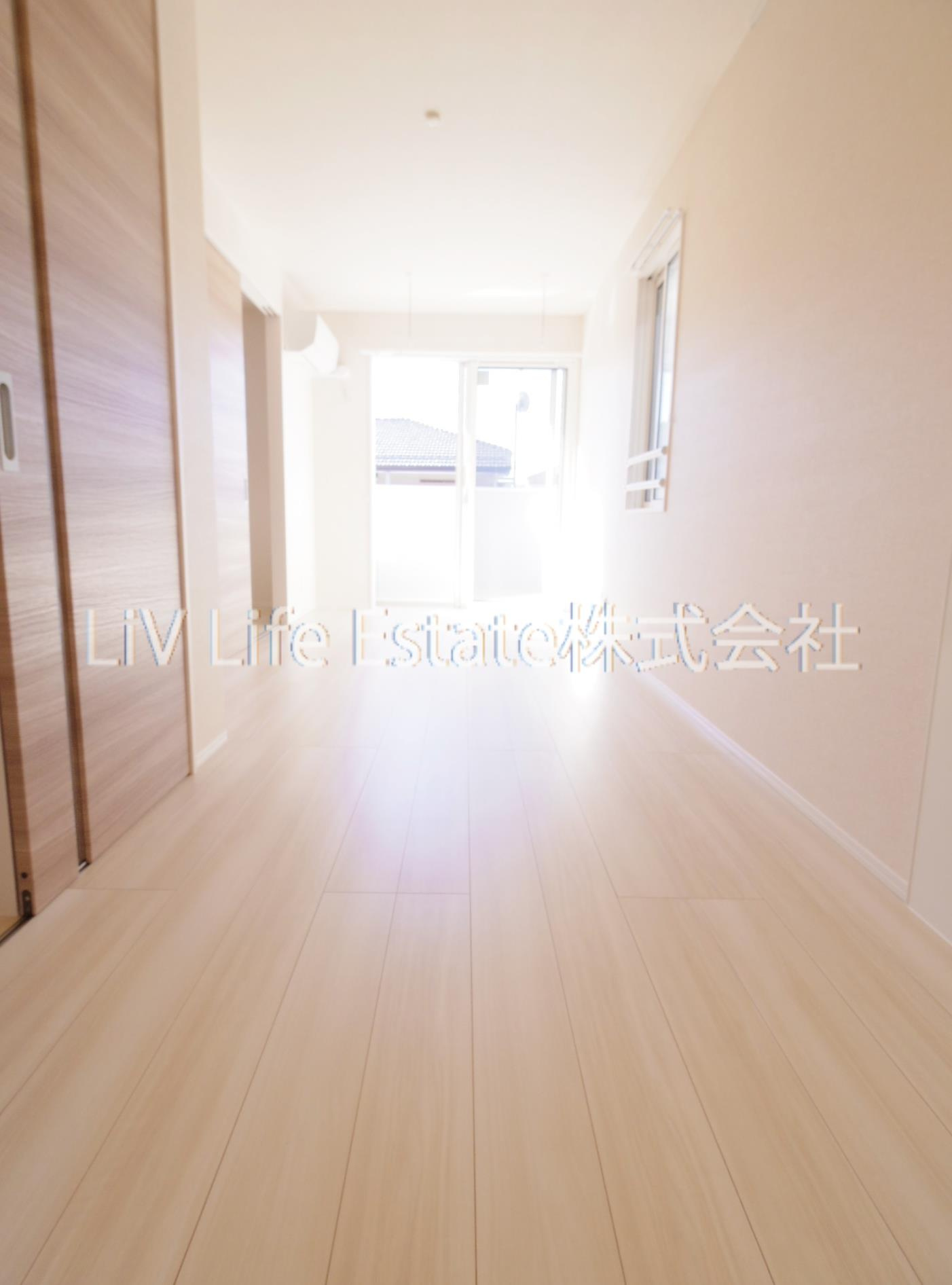 小平市回田町のアパートの居間・リビング