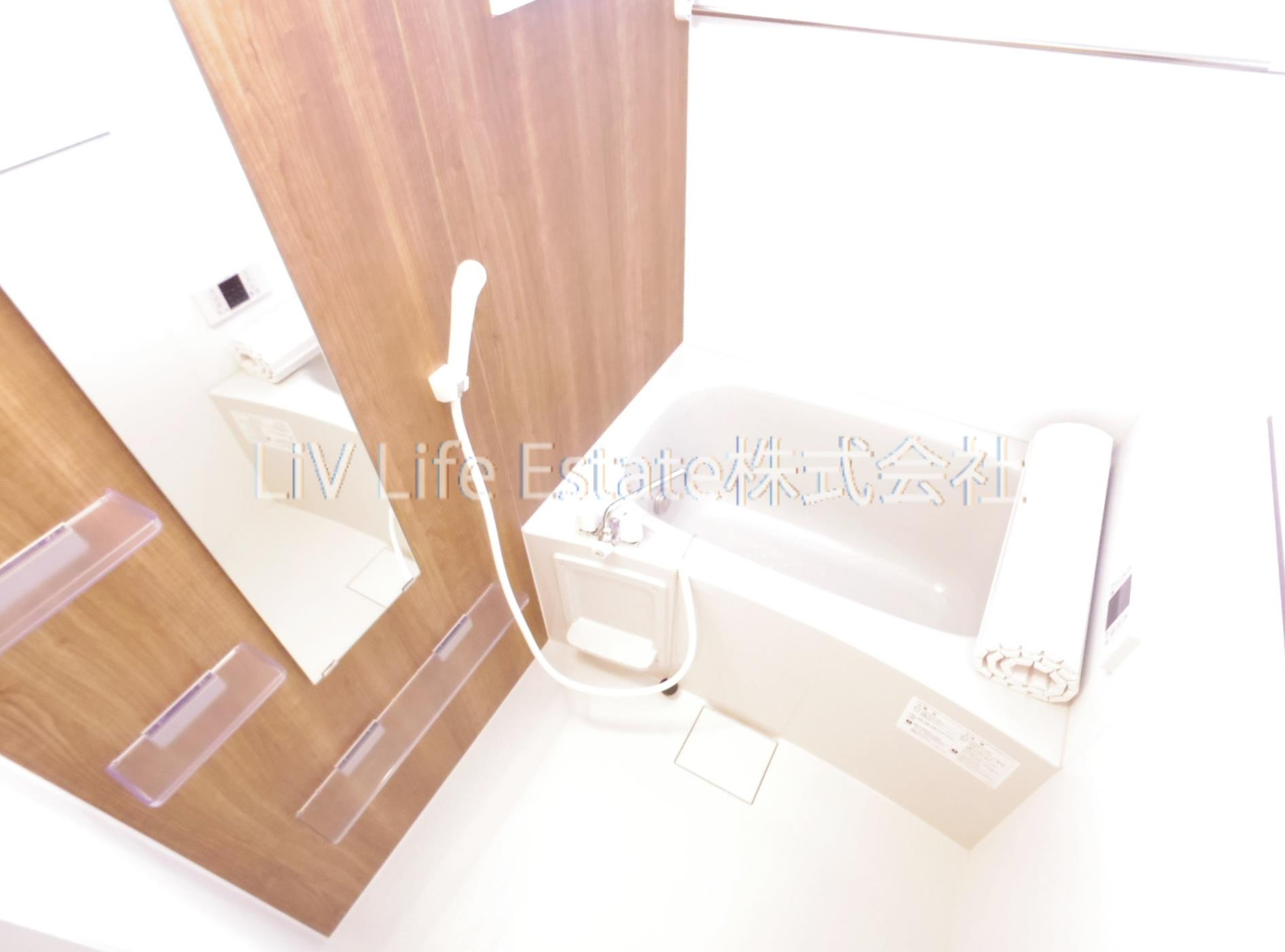 小平市回田町のアパートの浴室