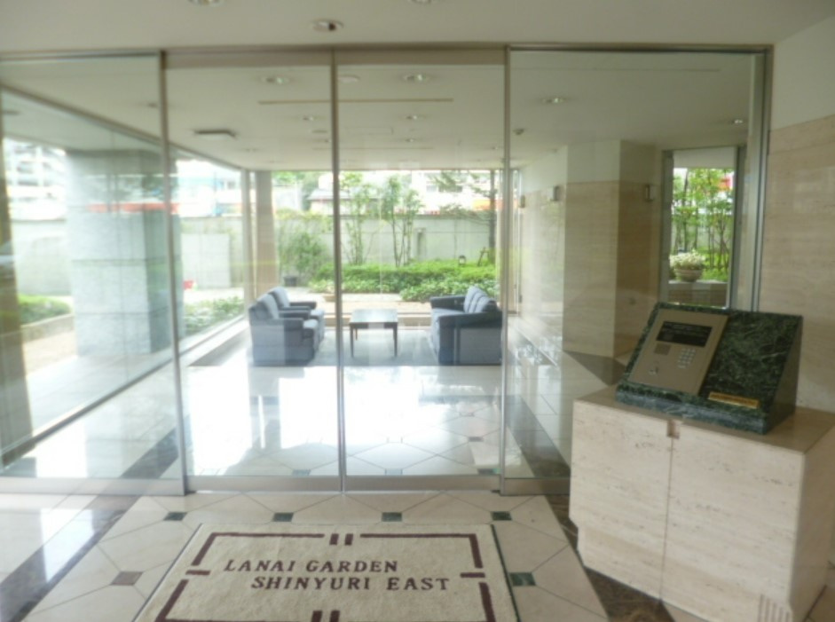ＬＡＮＡＩ　ＧＡＲＤＥＮ　ＳＨＩＮＹＵＲＩ　ＥＡＳＴのロビー|※他部屋参考写真