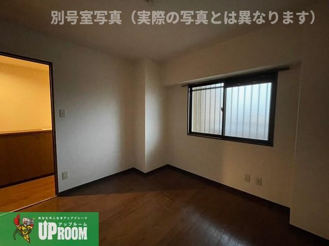 梓マンションの居間・リビング