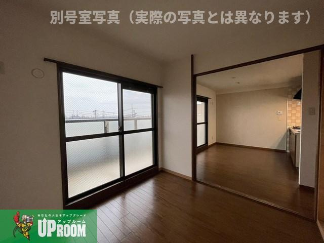 梓マンションの居間・リビング