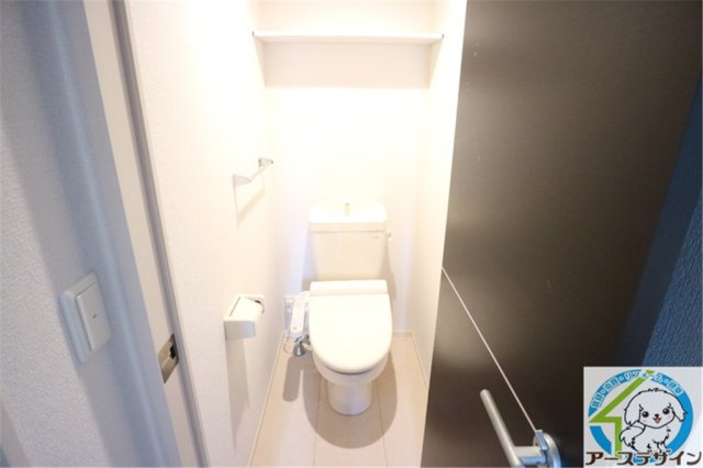 モンボヌールのトイレ|パース写真