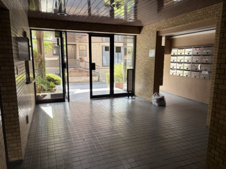 【エントランス】 | ライオンズマンション戸田