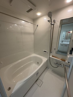 【浴室】 | ライオンズマンション戸田 | 日々の暮らしに欠かせないお風呂です