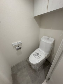 【トイレ】 | ライオンズマンション戸田 | 落ち着いた色調のトイレです