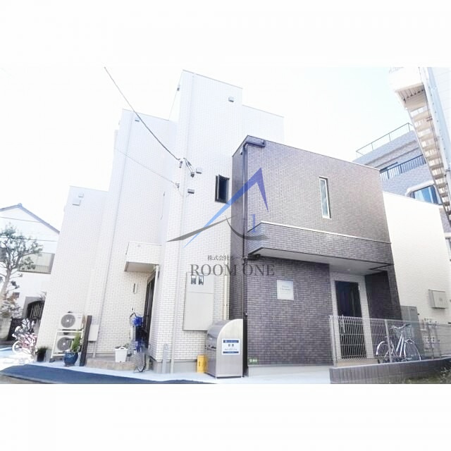 メゾン・シャルマンの外観