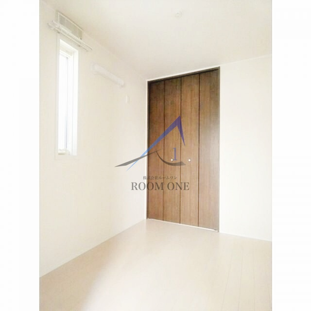 メゾン・シャルマンの居間・リビング|洋室のお部屋です。