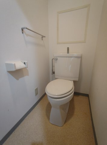 ローレル三宮のトイレ