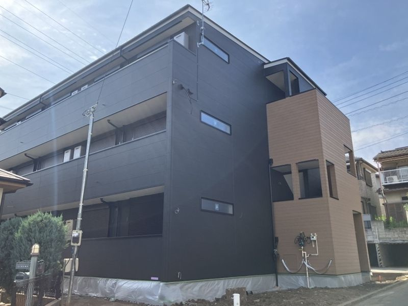 エフプレスト岸町