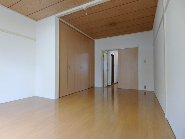 ウィローレヂデンスBの居間・リビング