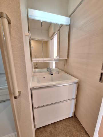 （シニア限定）リーフテラス中村橋の洗面所