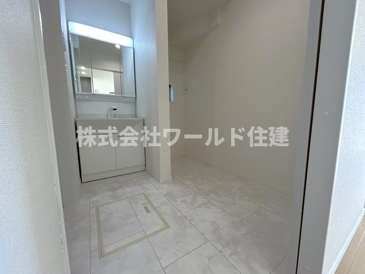 入間市小谷田22期の独立洗面台