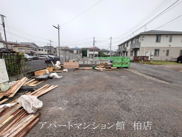 Ai-HightsⅡBの駐車場