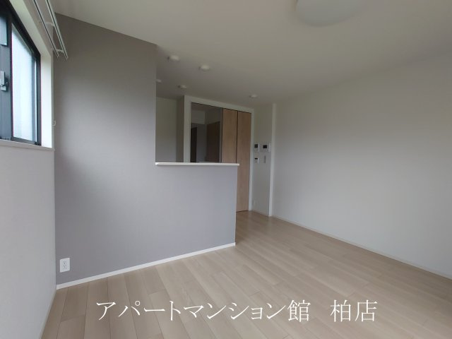 Ai-HightsⅡBの居間・リビング|同施工会社、同型タイプです