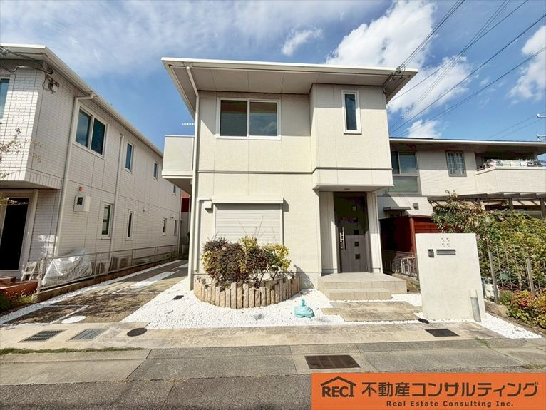 西宮市浜甲子園4丁目　中古戸建