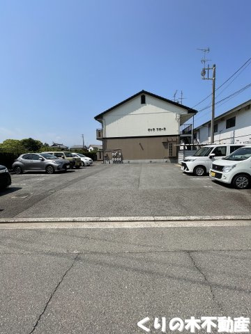【駐車場】 | ヴィラフローラⅠ | 駐車場があります
