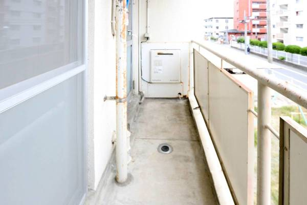 ビレッジハウス姪浜3号棟のバルコニー|ビレッジハウスの同一物件・同一タイプの間取りの写真です