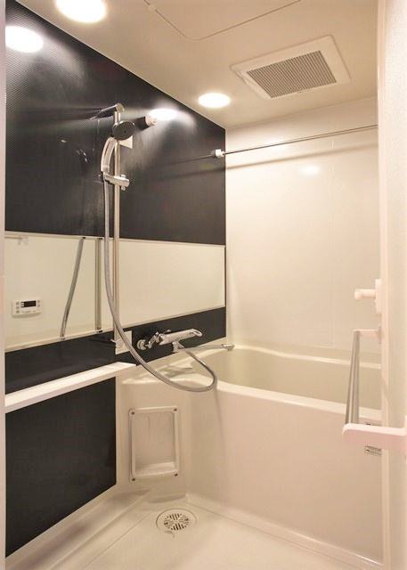 エンクレスト博多MATEの浴室|日々の疲れを癒すお風呂付です