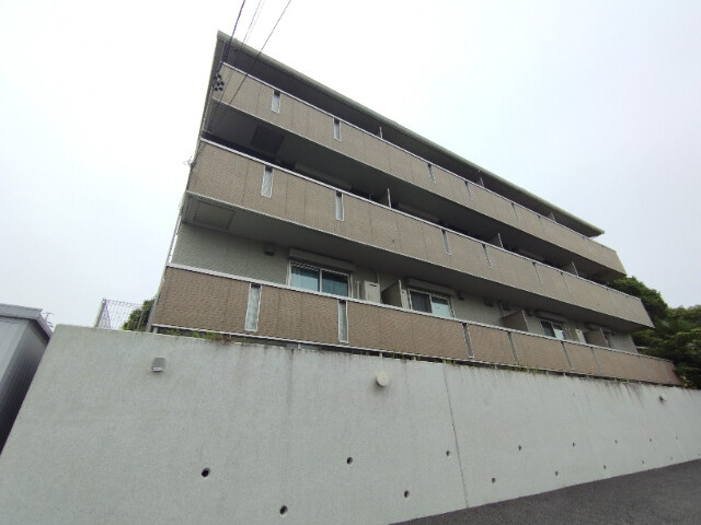 フォレスターパークの外観