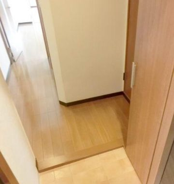 【玄関】 | 目白台サンハイツ | ゆったりとした玄関です