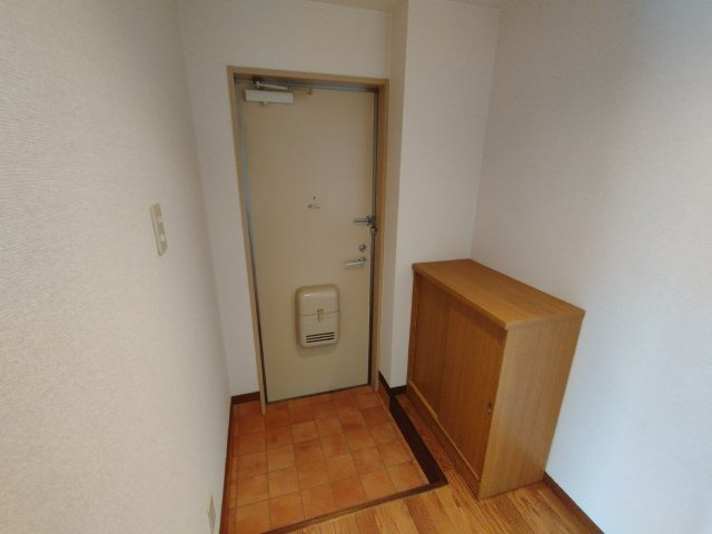 サープラスグレイスⅢの玄関