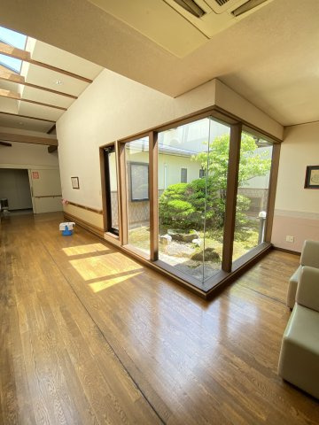 元クリニック・デイサービス施設　美装状態良好の事業用物件の内装