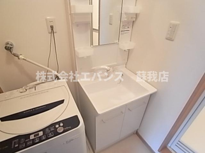 【独立洗面台】 | トリニティー | 独立洗面化粧台が付いています