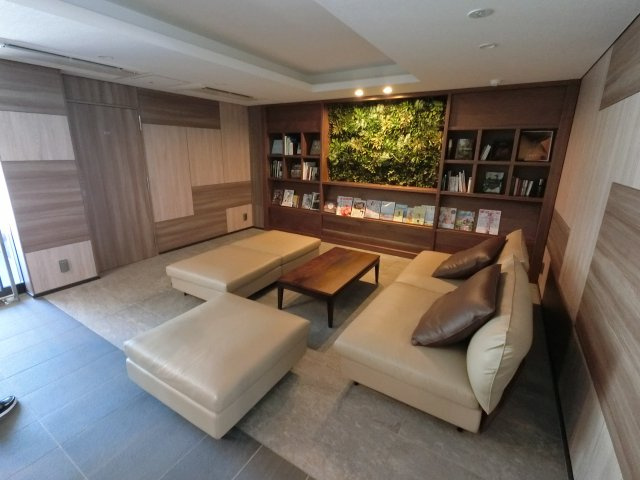 【ロビー】 | レーベン検見川浜グランバルディ