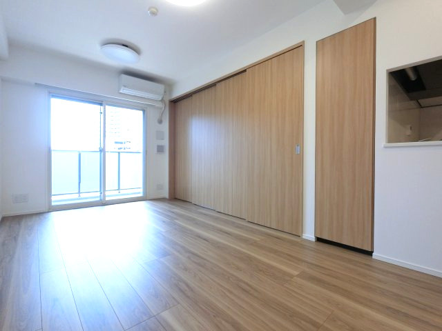 【居間・リビング】 | レーベン検見川浜グランバルディ