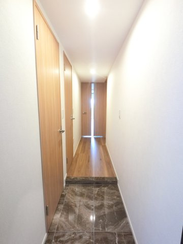 【玄関】 | レーベン検見川浜グランバルディ