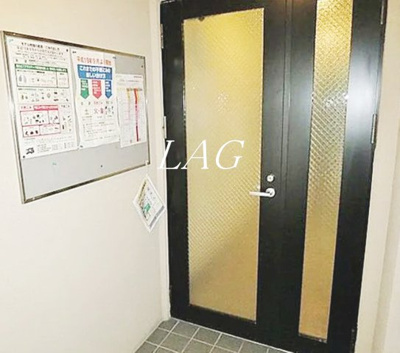 【エントランス】 | シャンブルリーブル | エントランスです。