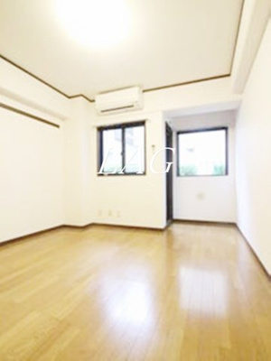 【寝室】 | シャンブルリーブル | 寝室です。