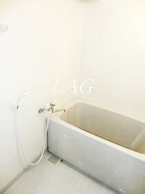 【浴室】 | シャンブルリーブル | お風呂です。