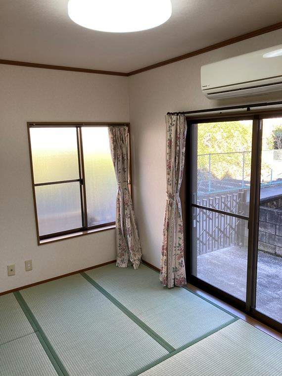 今宿南町戸建の寝室