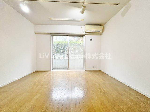 Ｔ－アプローズの居間・リビング