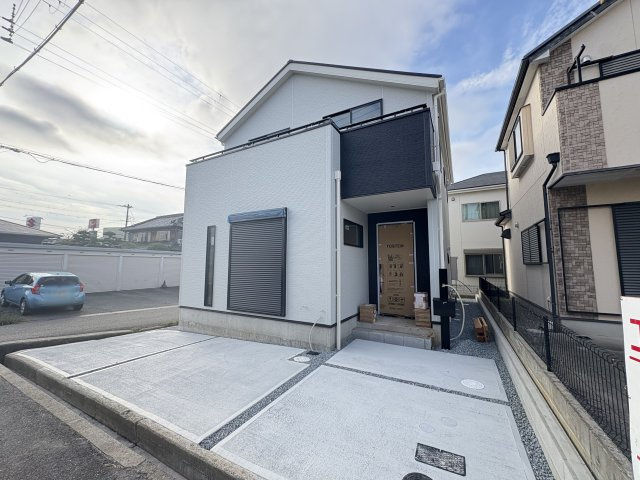 三木市志染町西自由が丘１丁目新築戸建の外観