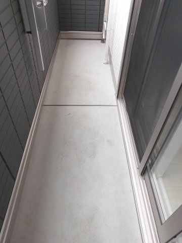 リアン朝霧のバルコニー