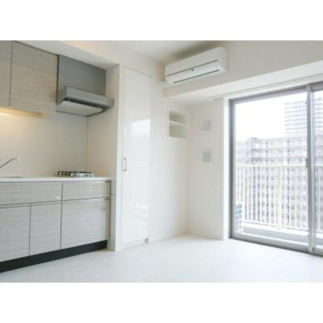 パークアクシス東陽町・親水公園の居間・リビング|※写真は同タイプ住戸です。