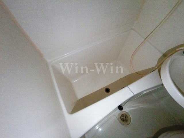 セントラルヒルズ Cの浴室