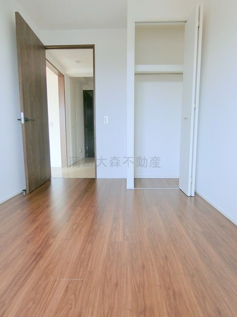 バースシティ大田中央の洋室