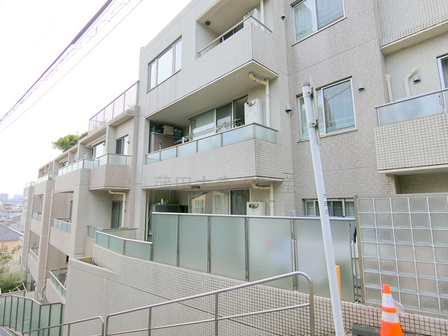 バースシティ大田中央の外観