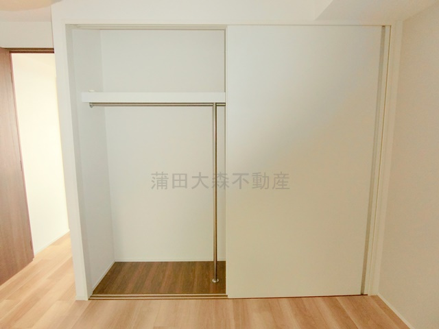 バースシティ大田中央の収納|7帖洋室のクローゼット