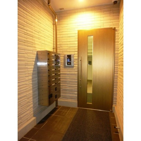 ヴェリーヌ住吉のエントランス