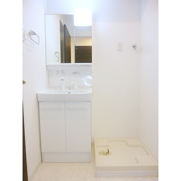 ヴェリーヌ住吉の洗面所