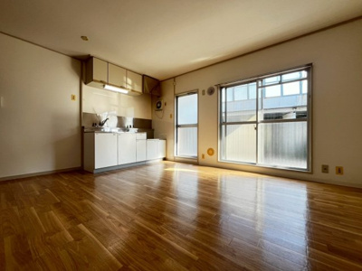 【居間・リビング】 | サン春日丘