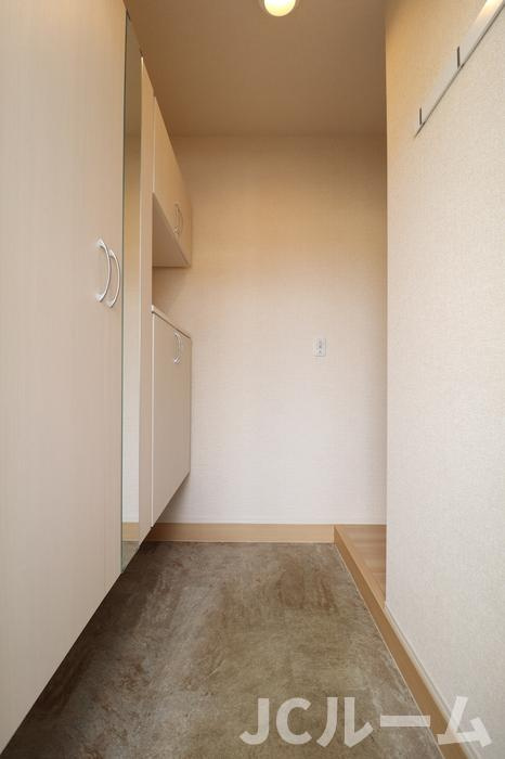 ガルリポーズ Ⅱの玄関