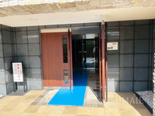 ランドステージ田端のエントランス|ゆとりのあるエントランスです