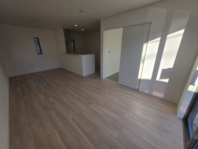【居間・リビング】 | 熊谷市江南中央第３　 | 現地リビング（2026年01月13日）撮影