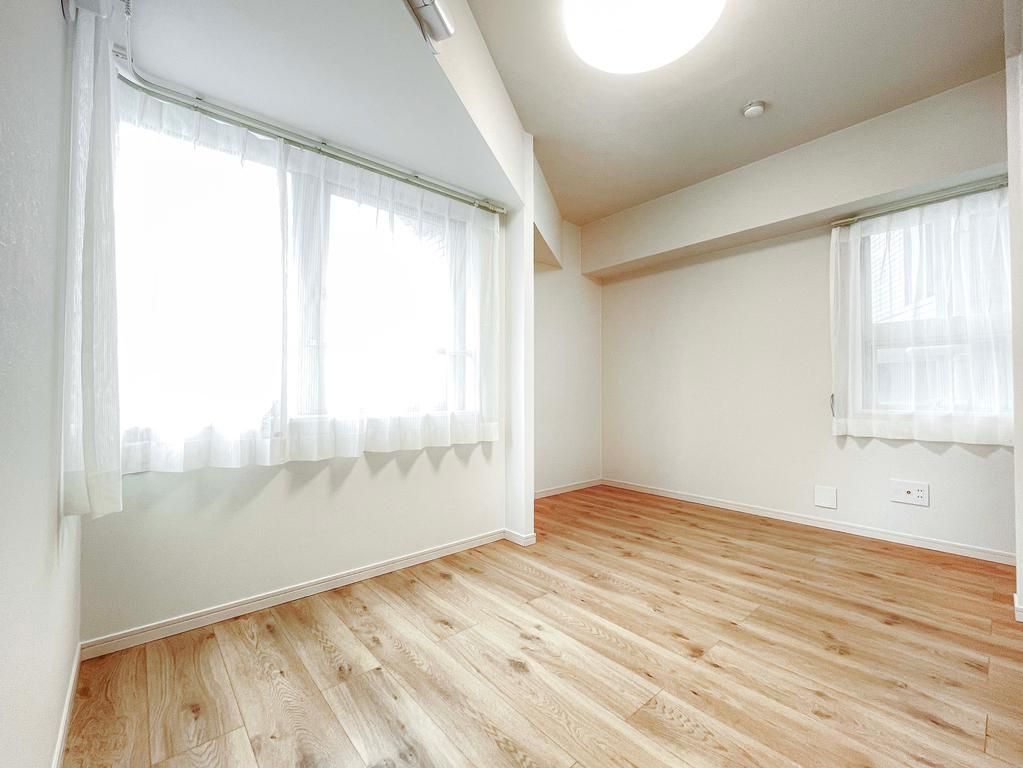 エクセル中目黒の洋室