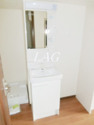 【洗面所】 | ベーネ平井 | 独立洗面台です。